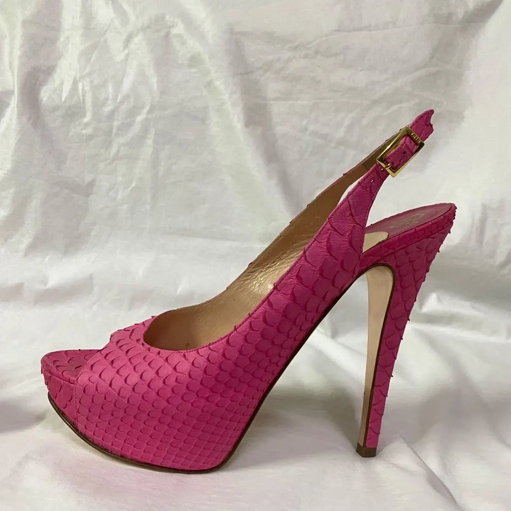 Unsigned Brand Gina Pink Very good - Back View