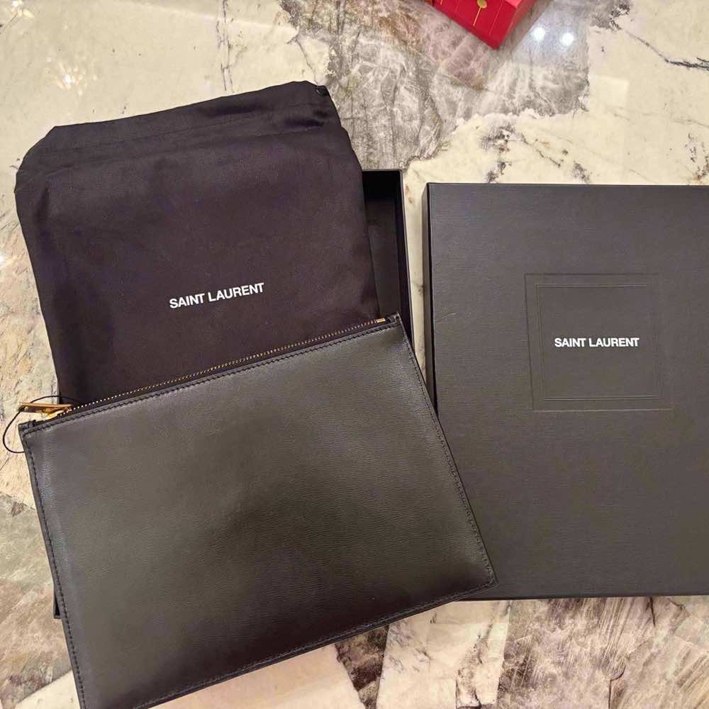 Saint Laurent Raffia Clutch - Image 6