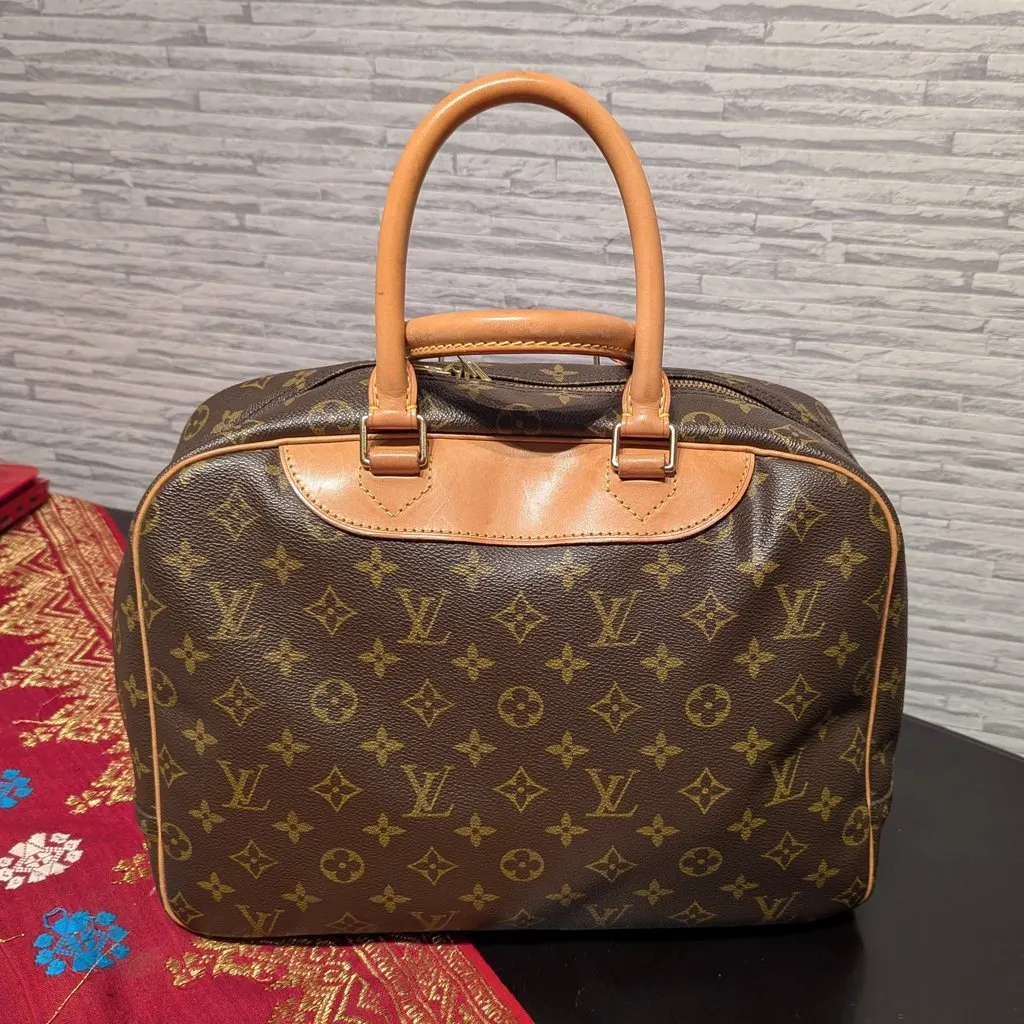 Louis Vuitton Deauville Brown Canvas Very good - Back View