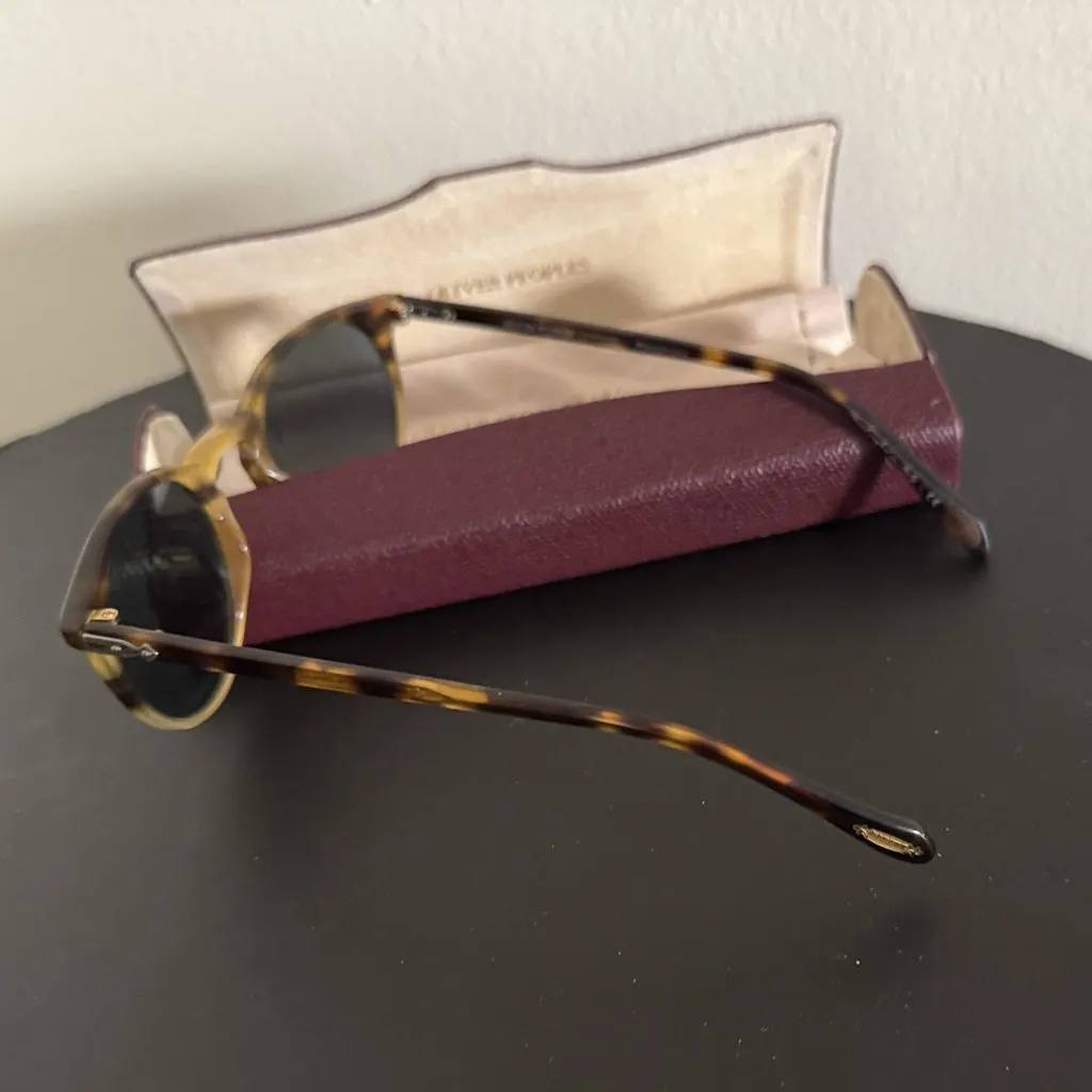Oliver Peoples Classic From Oliver peoples Brown Good - Model View