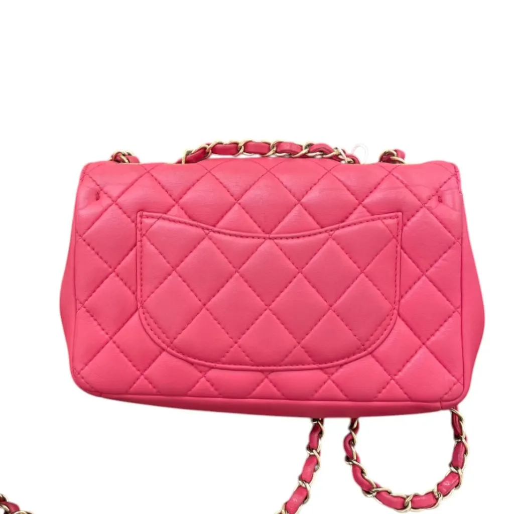 Chanel Timeless/Classique Pink Leather Good - Model View