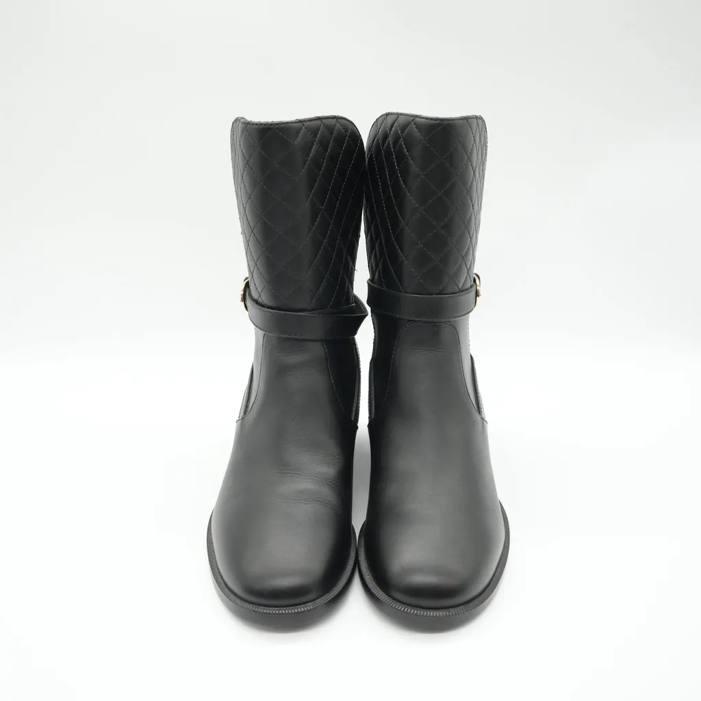 Chanel 2018 Interlocking CC Boots Black Leather Good - Inside View
