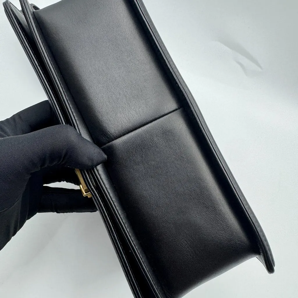 Chanel Boy Black Leather Good - Inside View