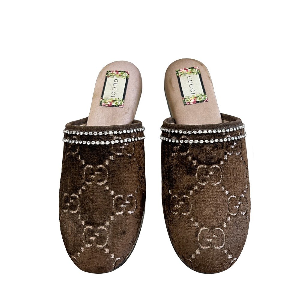 Gucci Floral Fur Loafers | Pre-Owned UAE | Libas Collective