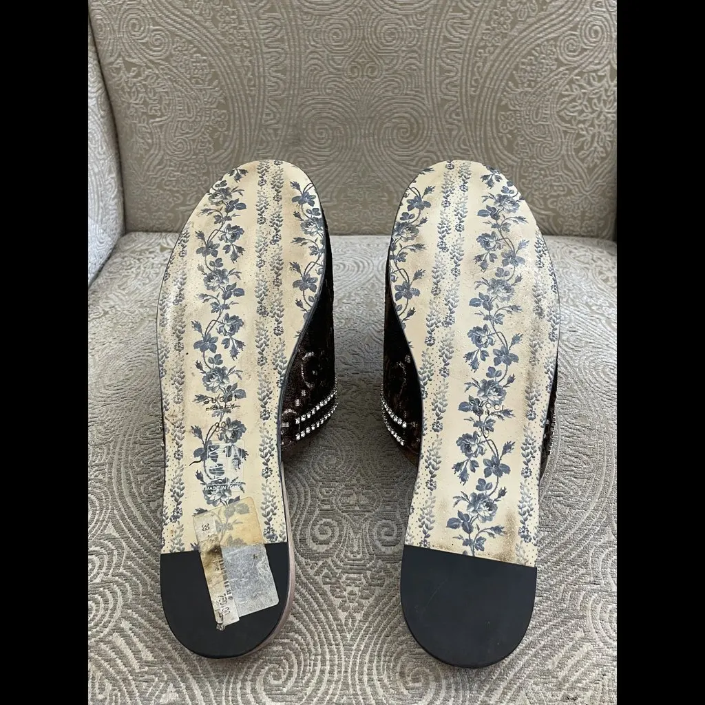 Gucci GG Crystal Embellished Mules Brown Velvet Good - Box View