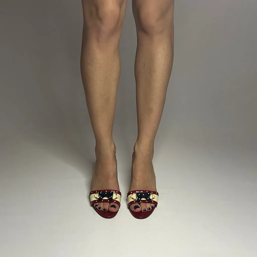 Gucci Gucci Mules Horsebit Hardware Red Very good - Model View