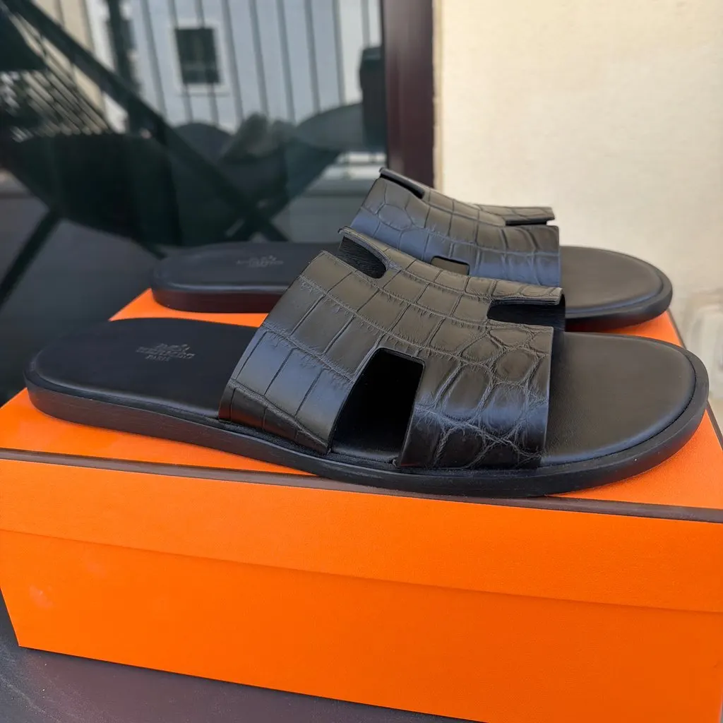 Hermès Izmir sandal Black Leather Very good - Back View
