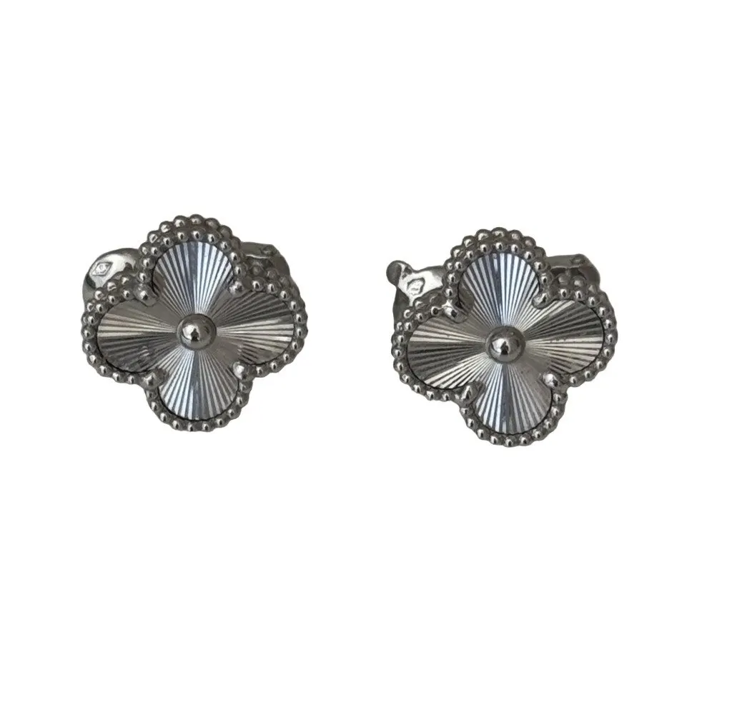 Van Cleef & Arpels Alahambra