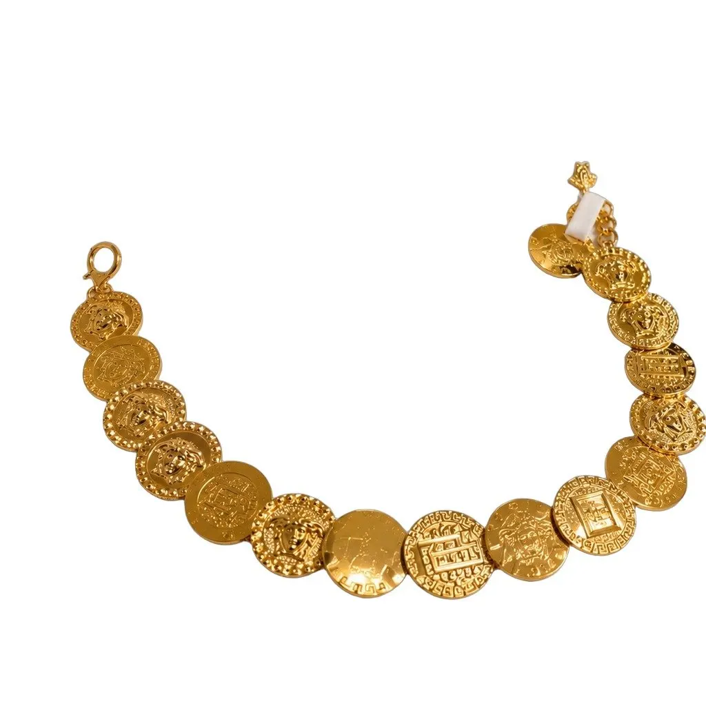 Versace Versace Medusa Gold-Tone Necklace Gold Never worn - Front View