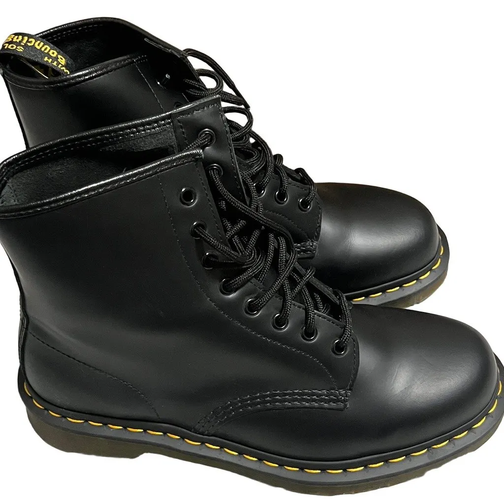 Dr. Martens 1460 Smooth جلد 8-Eye بوت أسود