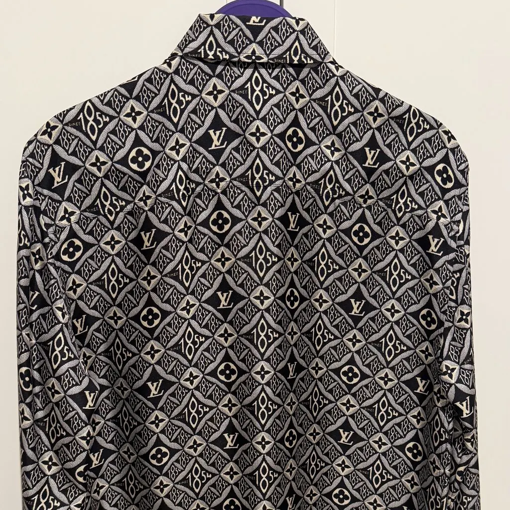Louis Vuitton Shirt Grey Silk Very good - Back View
