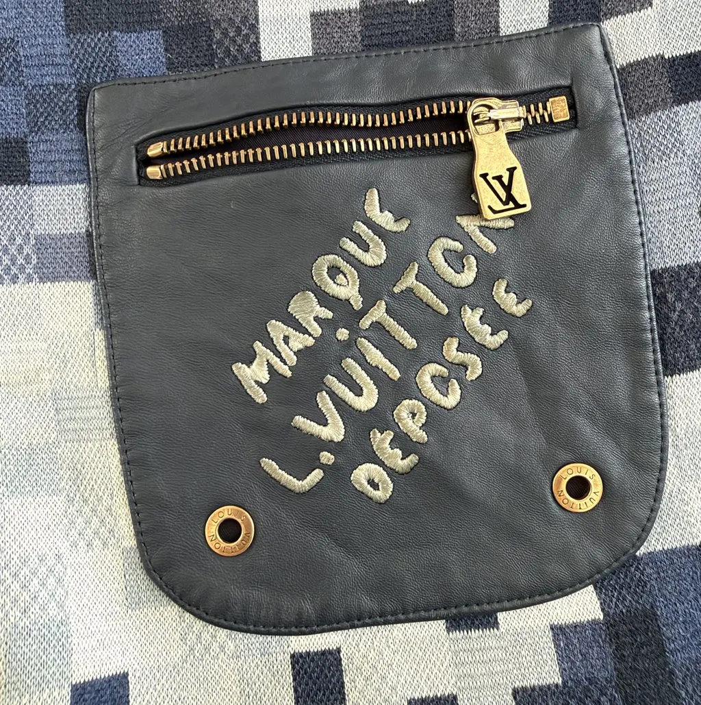 Louis Vuitton Limited Navy Very good - Box View