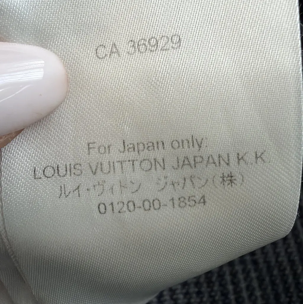 Louis Vuitton Limited Navy Very good - Inside View