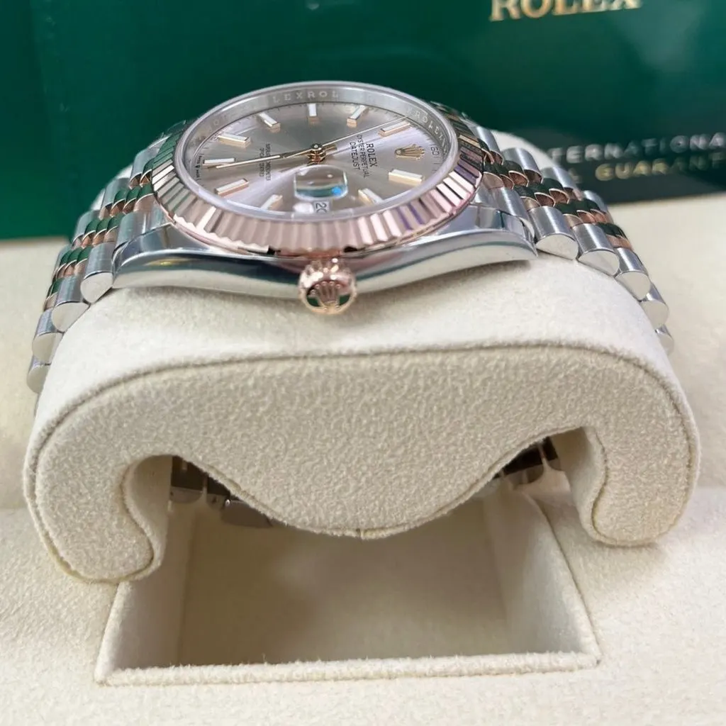 Rolex Datejust 41 Pink Never worn - Box View