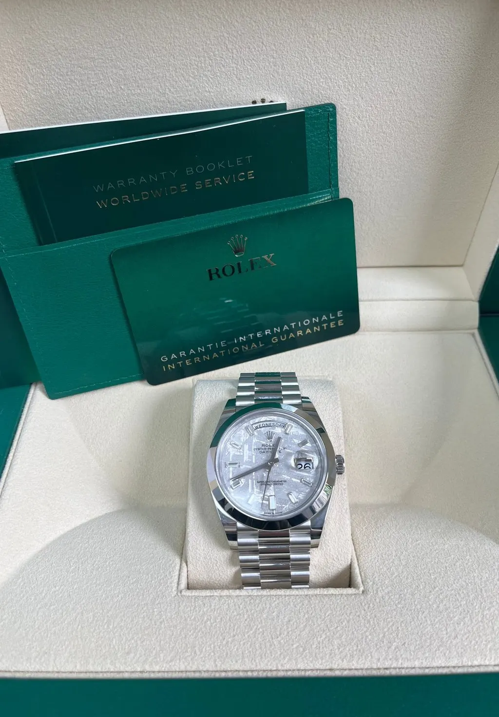 Rolex Day-Date 40 Silver Never worn - Back View
