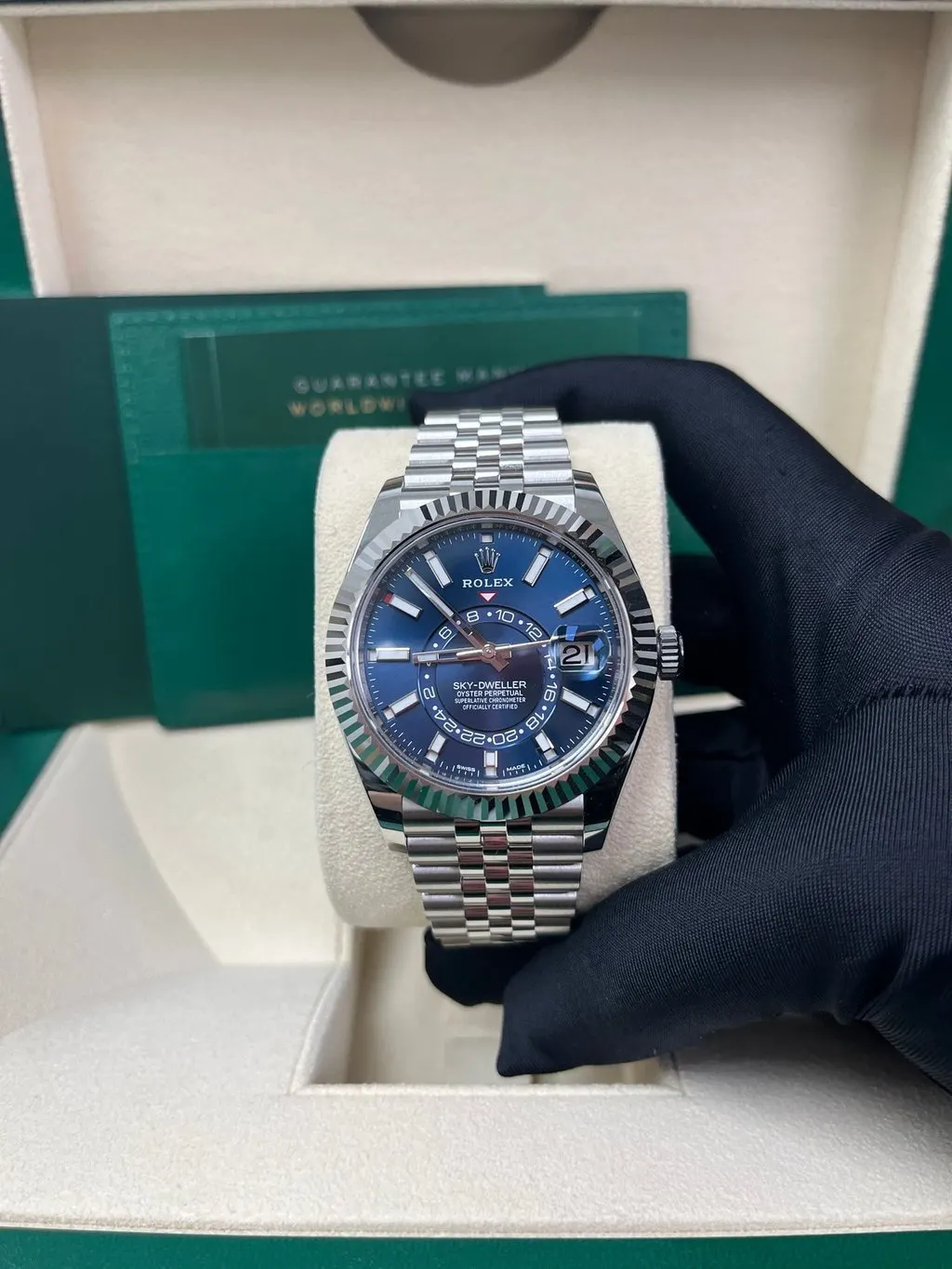 Rolex Sky-Dweller 42mm Blue Never worn - Model View