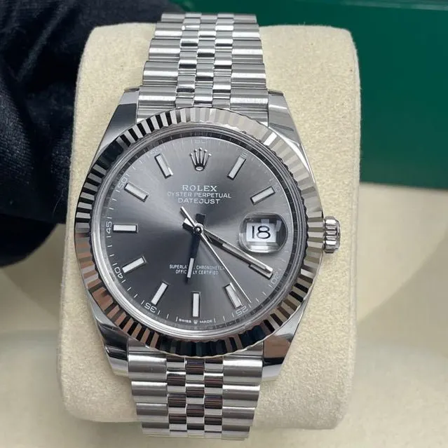 Rolex Datejust 41 White Never worn - Model View
