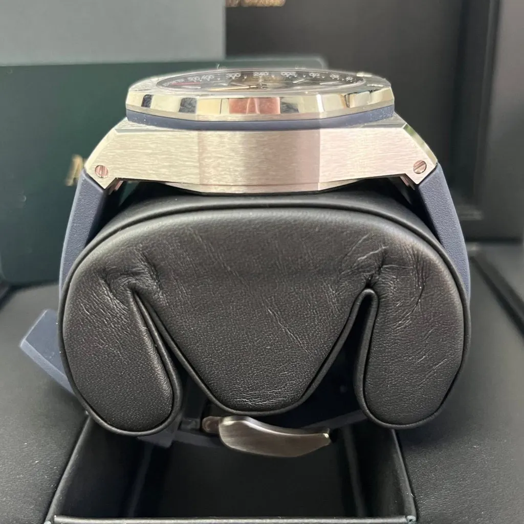 Audemars Piguet Royal Oak Offshore 43mm MultiColor Never worn - Inside View