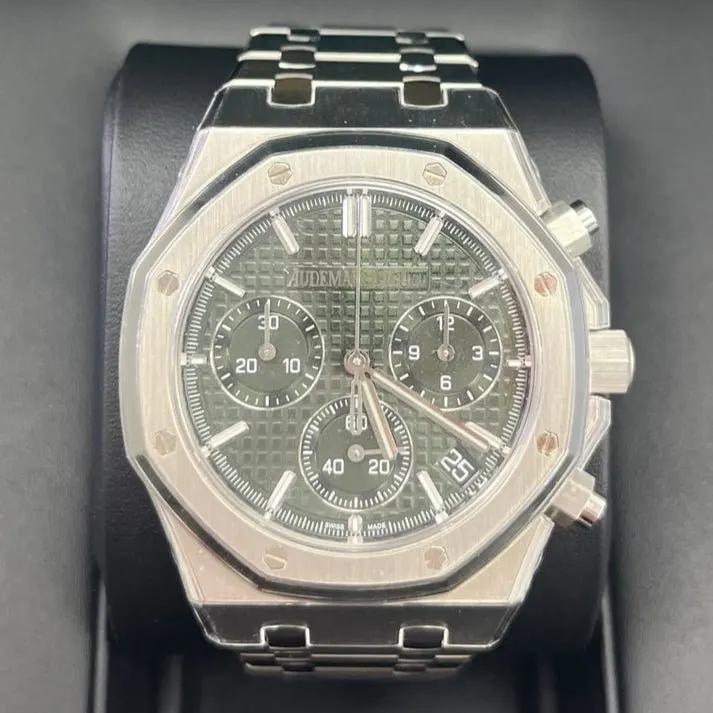 Audemars Piguet ROYAL OAK SELFWINDING CHRONOGRAPH 41mm Green Never worn - Inside View
