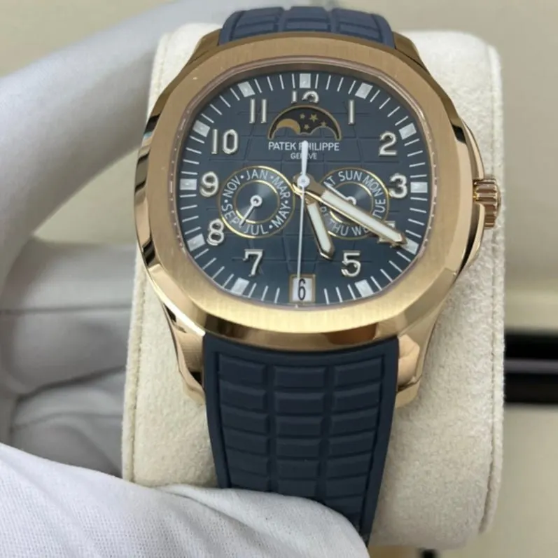 Patek Philippe Aquanaut 40mm Pink Never worn - Box View