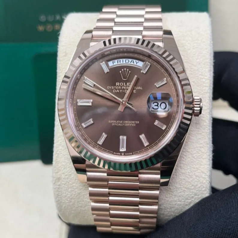 Rolex Day-Date 40 Pink Never worn - Box View