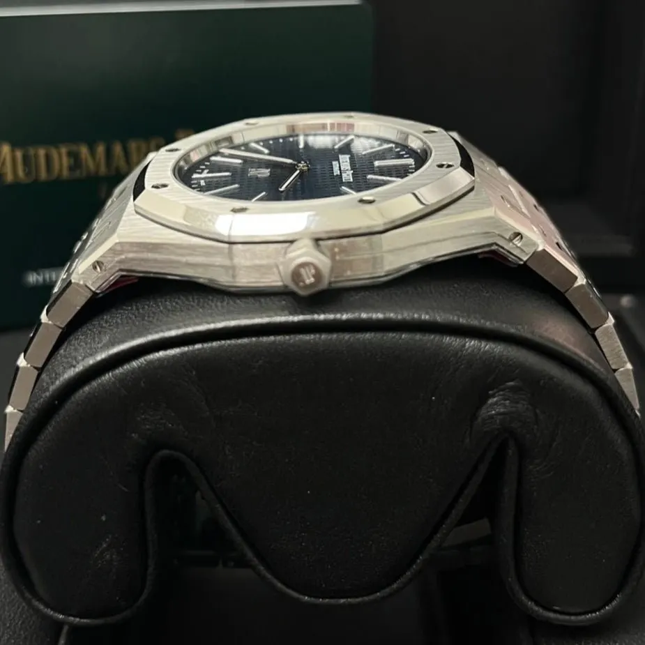 Audemars Piguet Royal Oak 39mm MultiColor Never worn - Box View