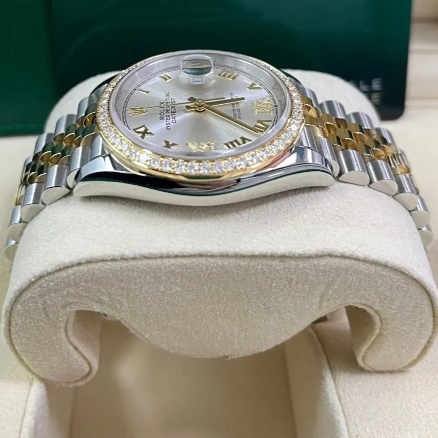 Rolex Datejust 36 Silver Never worn - Back View