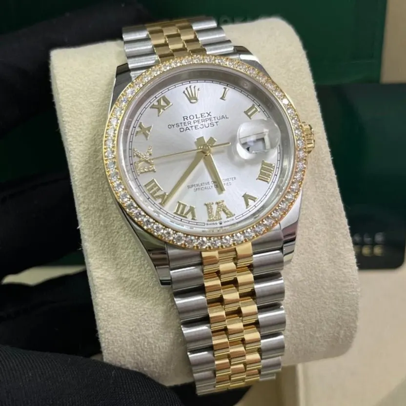 Rolex Datejust 36 Silver Never worn - Model View