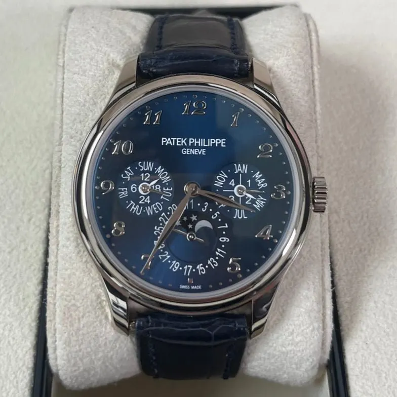 Patek Philippe Grand Complications 39mm Blue Never worn - Back View