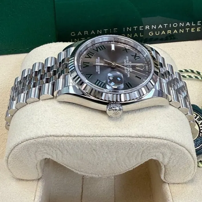 Rolex Datejust 36 Grey Never worn - Inside View