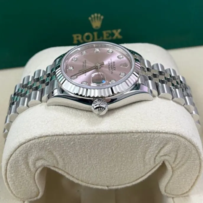 Rolex Datejust 31 Silver Never worn - Model View
