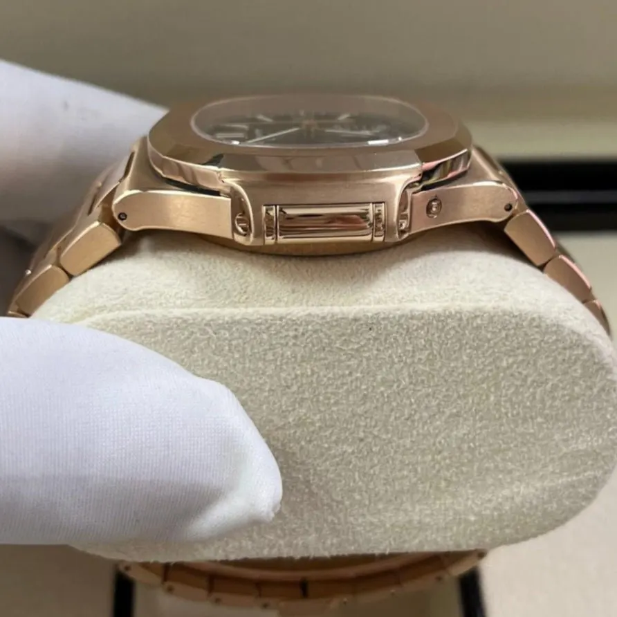Patek Philippe Nautilus 40mm Pink Never worn - Inside View