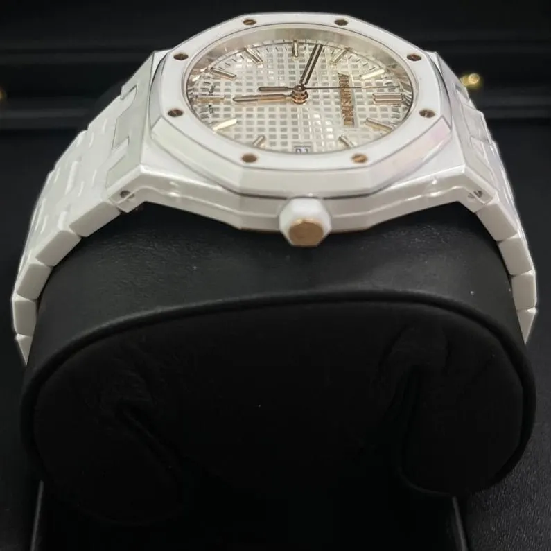 Audemars Piguet Royal Oak Selfwinding 34mm White Never worn - Back View