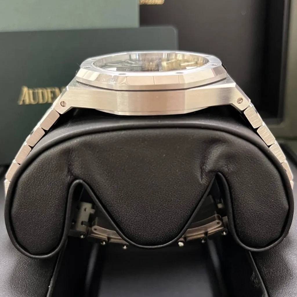 Audemars Piguet Royal Oak Selfwinding 41mm Black Never worn - Inside View