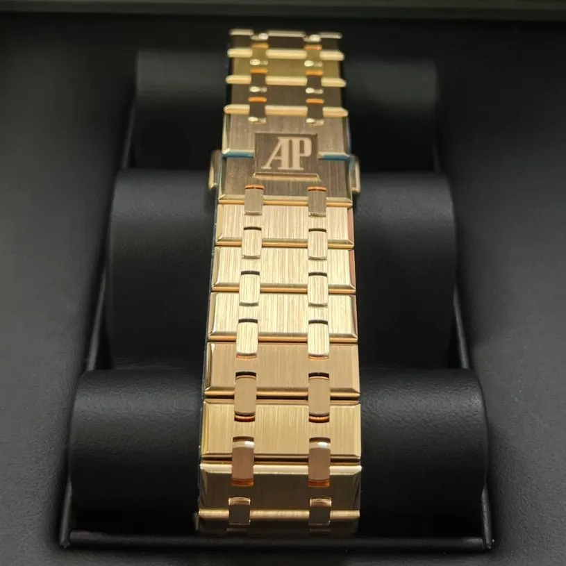 Audemars Piguet Royal Oak 41mm Pink Never worn - Box View