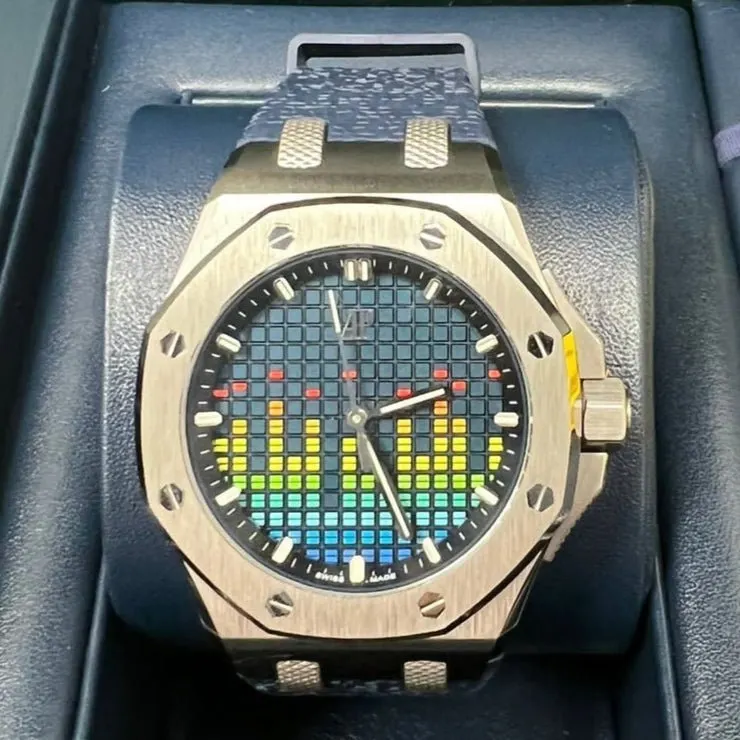 Audemars Piguet Royal Oak Offshore 37mm MultiColor Never worn - Back View