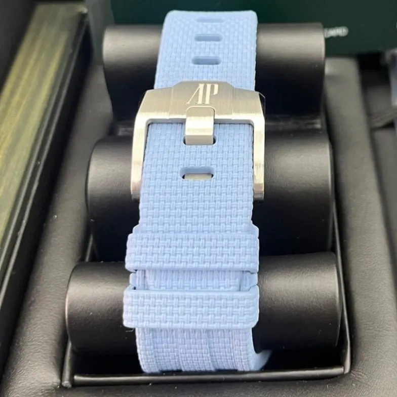 Audemars Piguet Royal Oak Offshore 42mm MultiColor Never worn - Box View