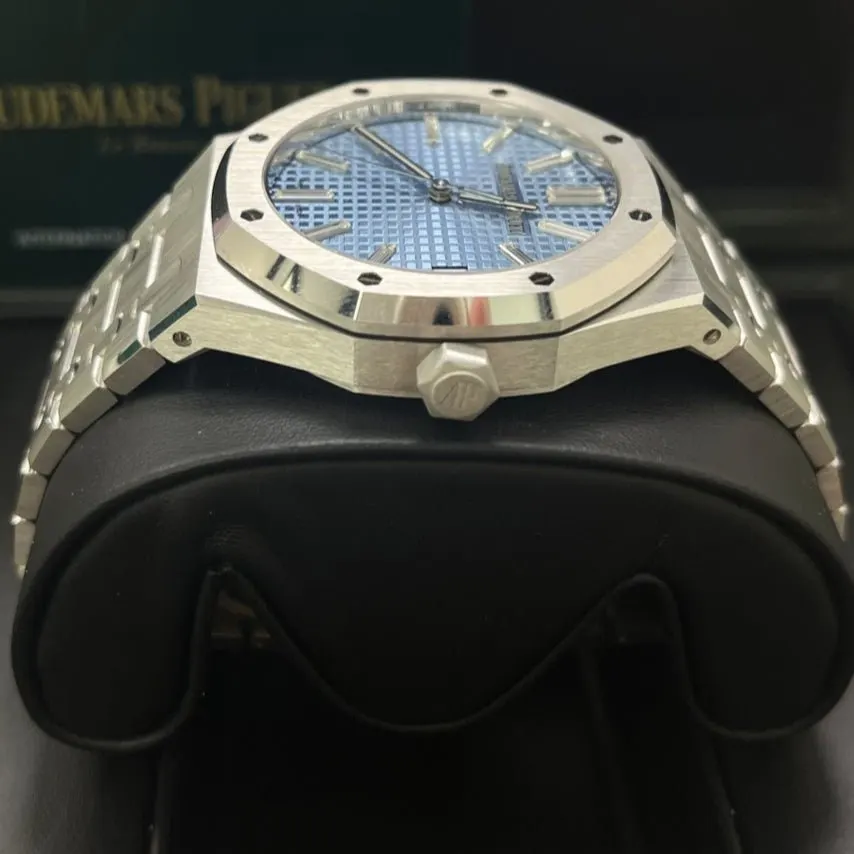 Audemars Piguet Royal Oak 41mm Blue Never worn - Back View