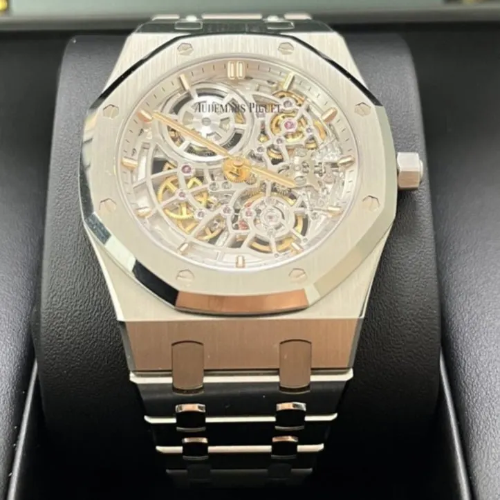 Audemars Piguet Royal Oak 39mm MultiColor Never worn - Box View