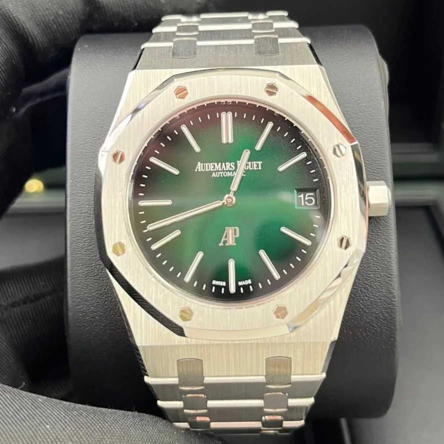 Audemars Piguet Royal Oak 41mm MultiColor Never worn - Box View
