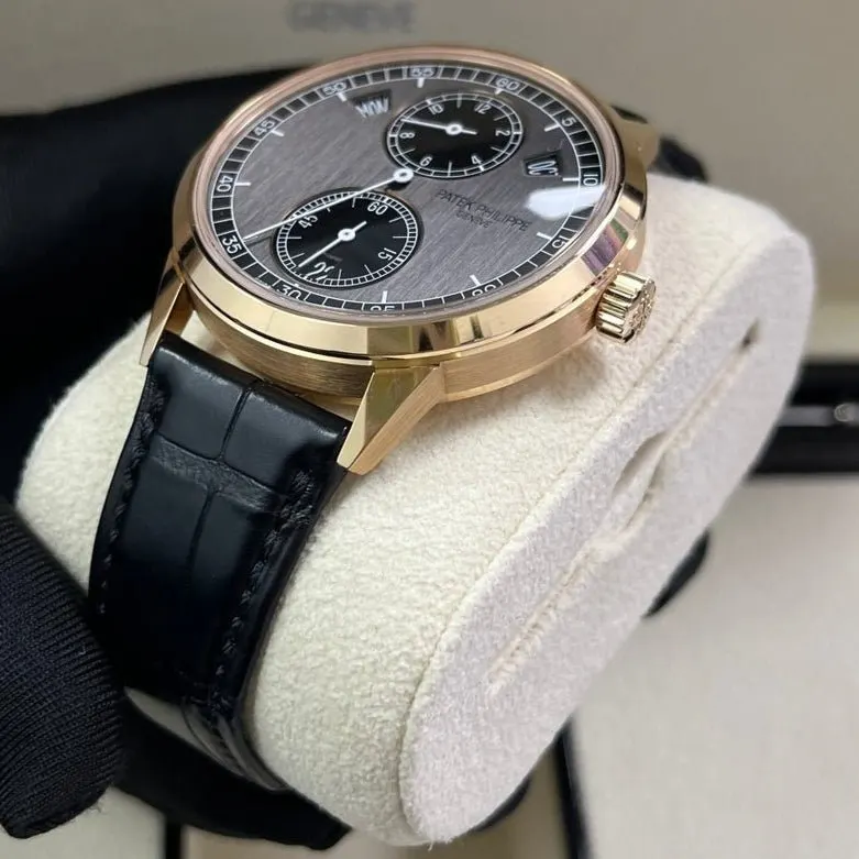 Patek Philippe Annual Calendar Complications MultiColor Never worn - Model View