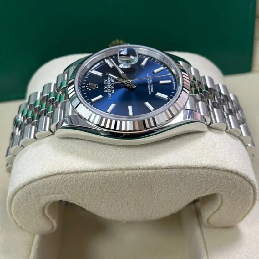 Rolex Datejust 36 Blue Never worn - Back View