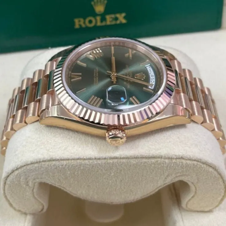 Rolex Day-Date 40 Pink Never worn - Box View