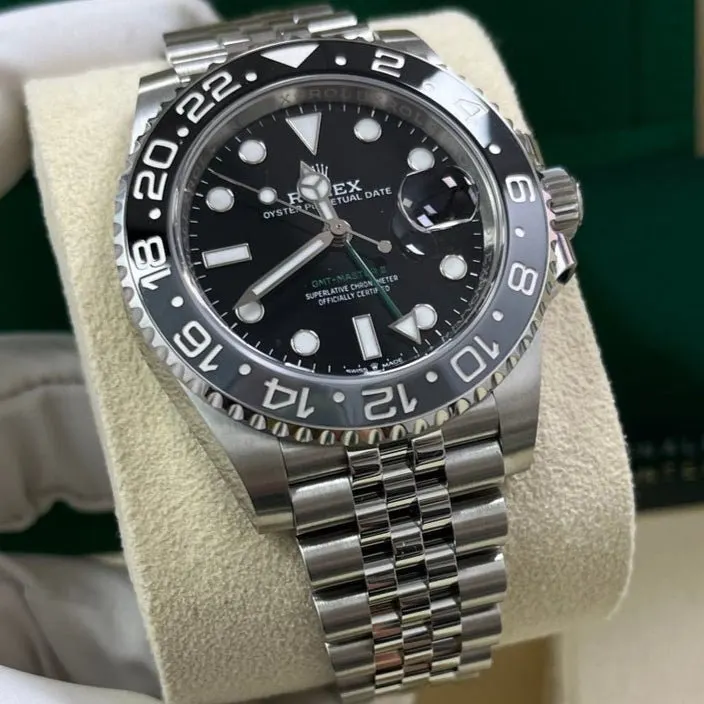 Rolex GMT-Master II 40mm Black Never worn - Inside View
