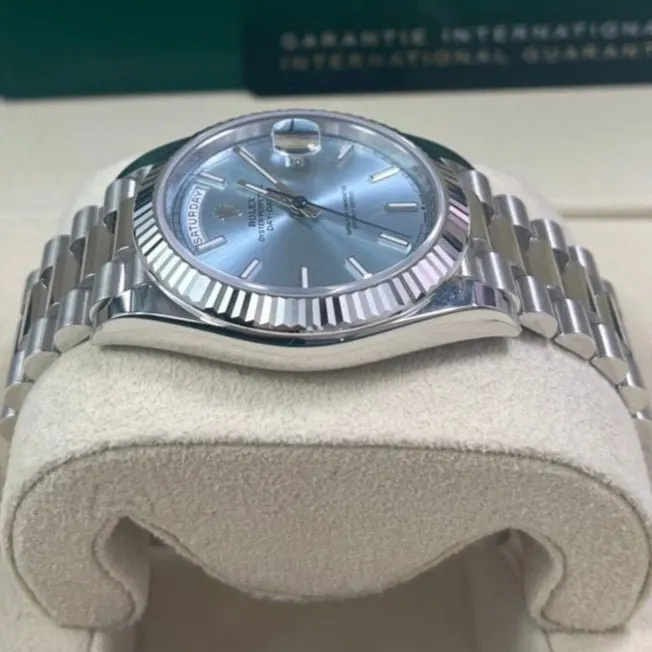 Rolex Day-Date 40 Blue Never worn - Inside View