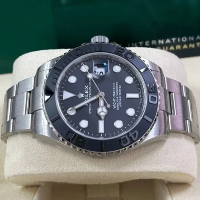 Rolex Yacht-Master 42mm MultiColor Never worn - Model View