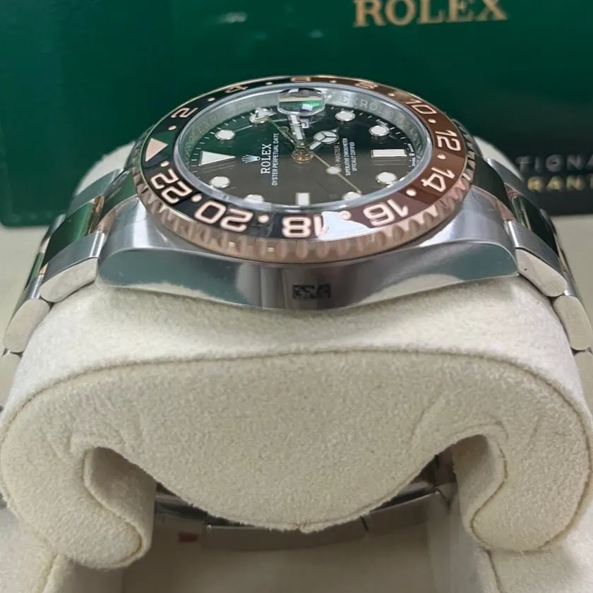 Rolex GMT-Master II 40mm Pink Never worn - Back View