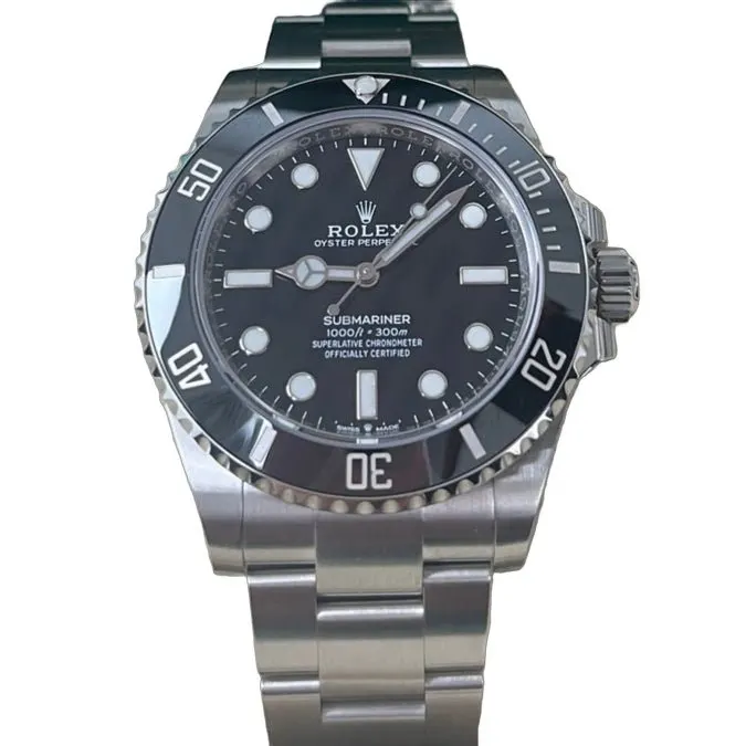 Rolex Submariner 41mm Black Never worn - Front View