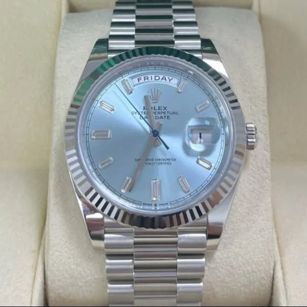 Rolex Day-Date 40 Blue Never worn - Back View