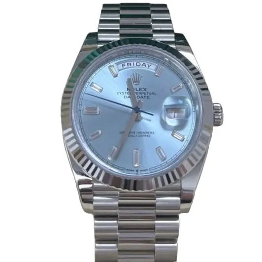 Rolex Day-Date 40 Blue Never worn - Front View